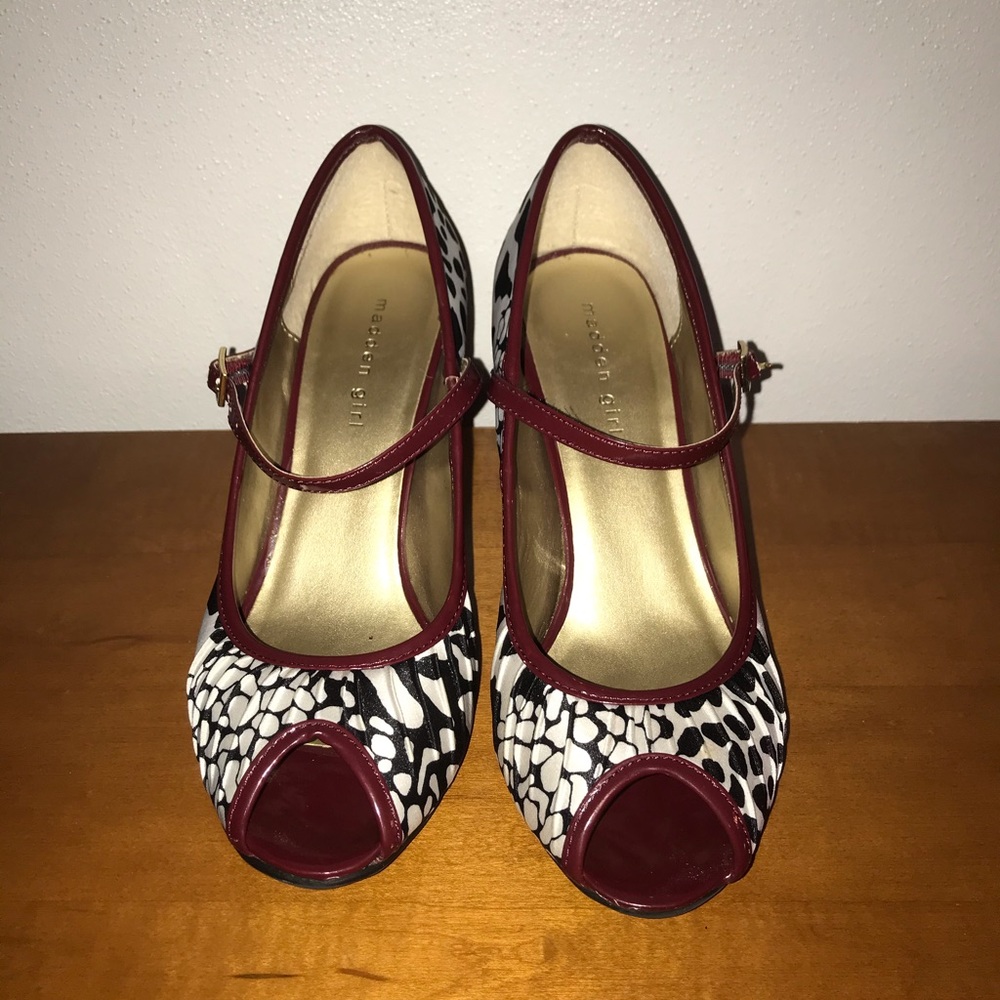 Madden Girl Black & White fabric w/ Red Heel